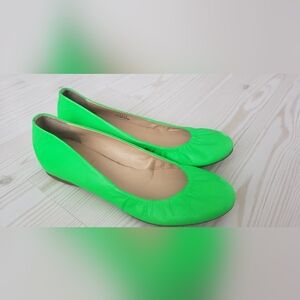 J. Crew Cece Neon Green Italian Leather Flats 8.5 M (B) EUC